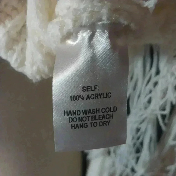 Freethinker Cream Fringe Cropped Sweater Size M - Picture 8 of 9